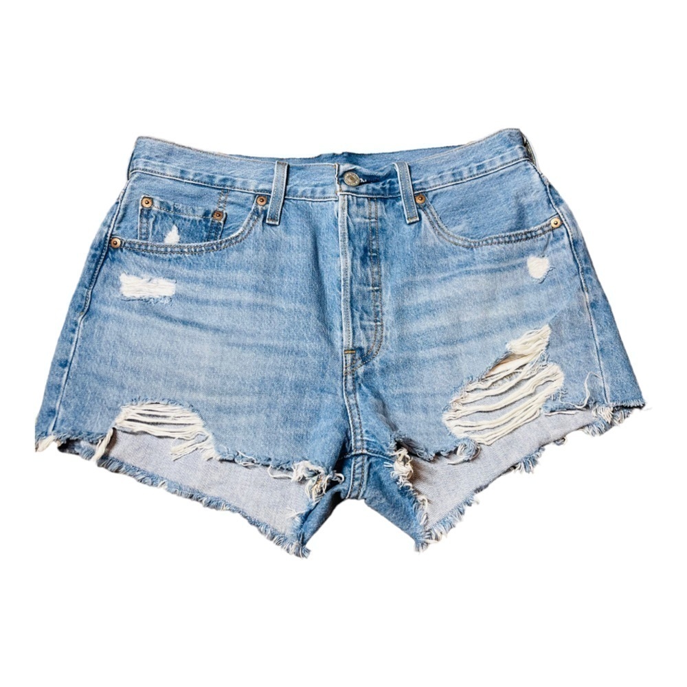Levis 501 cut off shorts